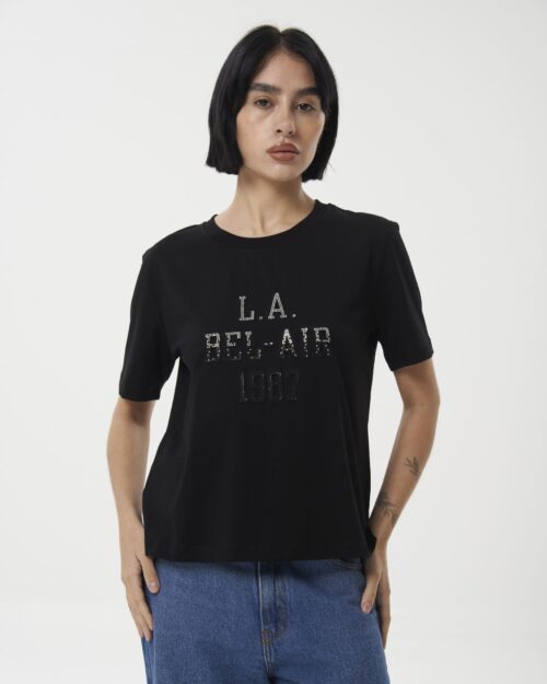 Remera L . A